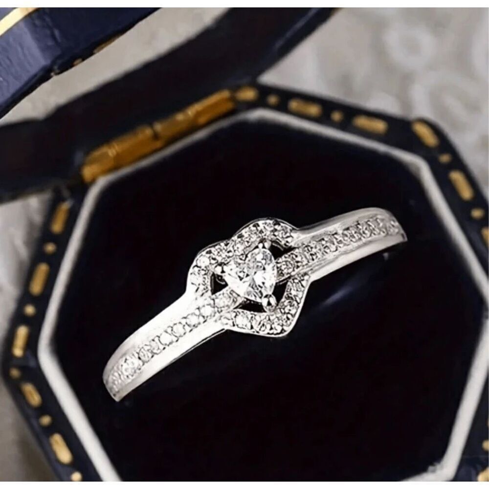 Heart Ring - Picture 7 of 7